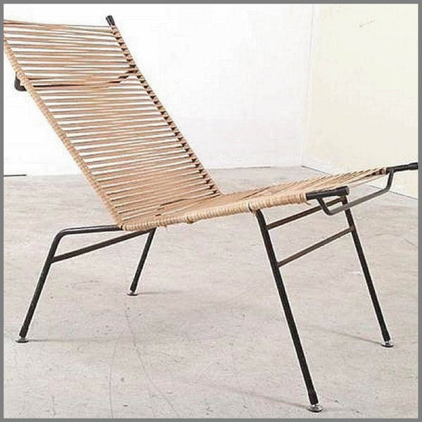 STRING LOUNGE CHAIR